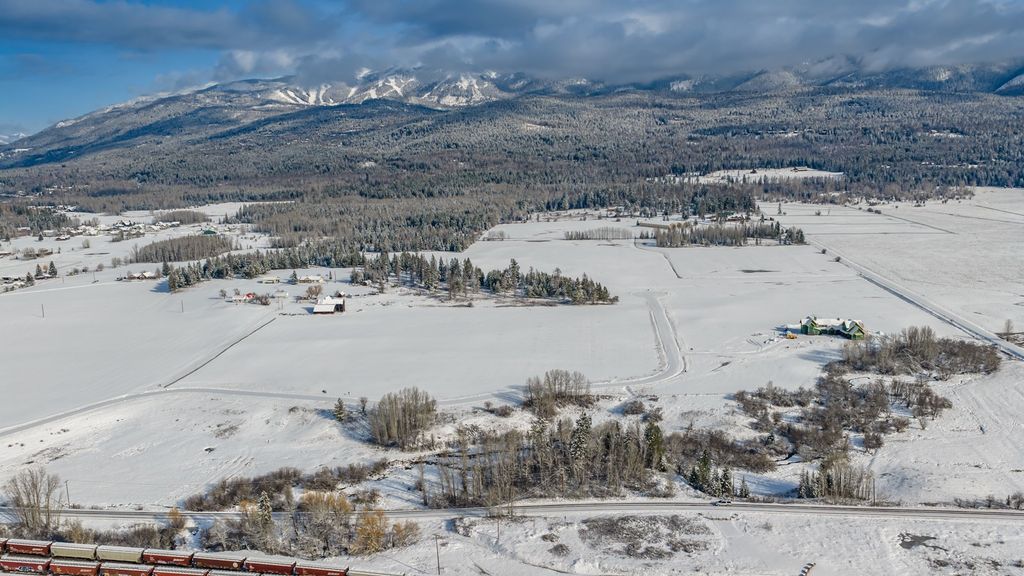 207 Wilhelm Way, Whitefish, MT 59937 photo 10