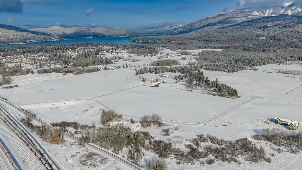 207 Wilhelm Way, Whitefish, MT 59937 photo 8