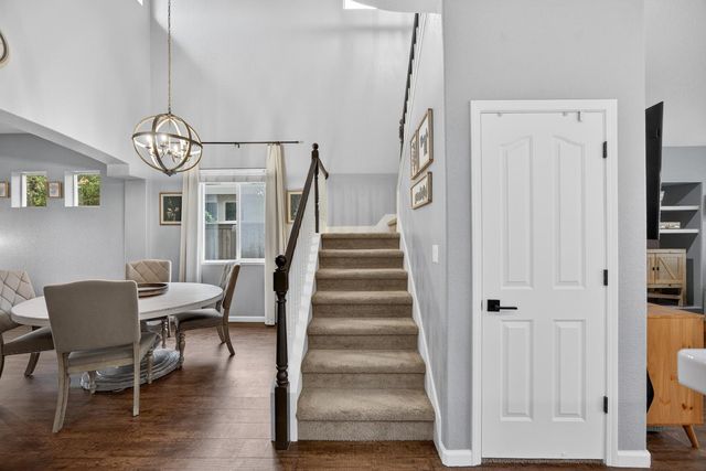 9740 Sage Thrasher Cir, Elk Grove, CA 95757