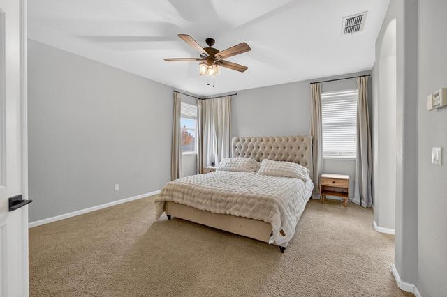 9740 Sage Thrasher Cir, Elk Grove, CA 95757