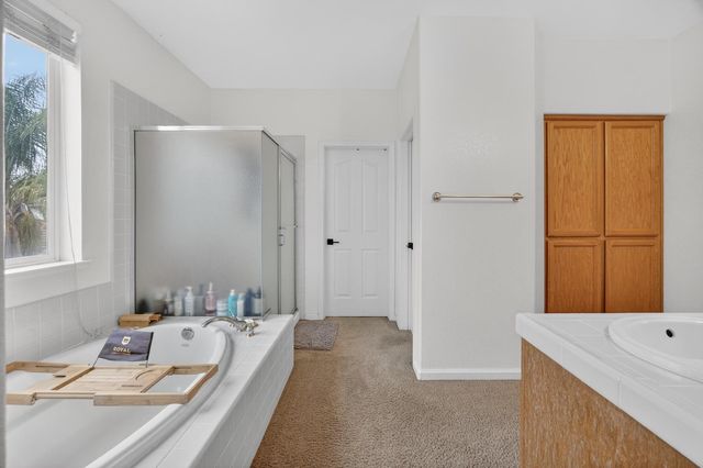 9740 Sage Thrasher Cir, Elk Grove, CA 95757