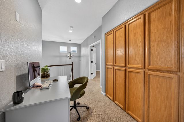 9740 Sage Thrasher Cir, Elk Grove, CA 95757