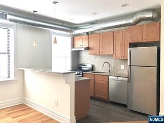 855 Broad Avenue 45, Ridgefield, NJ 07657