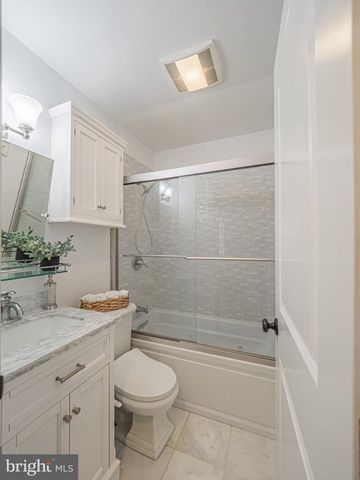45 BETTS AVE, Lawrence Twp, NJ 08648
