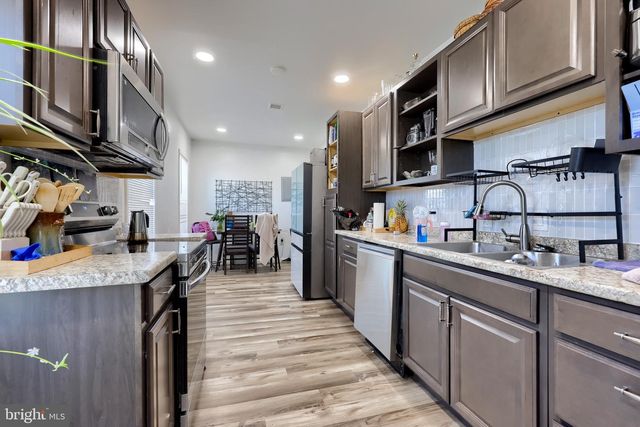 361 E ROSS ST, Lancaster, PA 17602