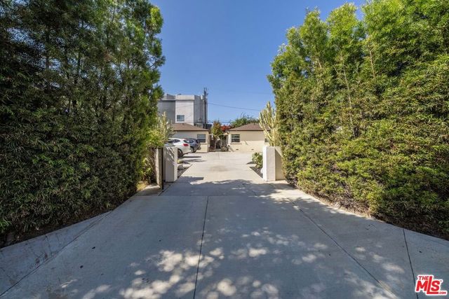4239 S Centinela Avenue, Los Angeles, CA 90066