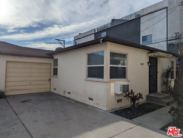 4239 S Centinela Avenue, Los Angeles, CA 90066