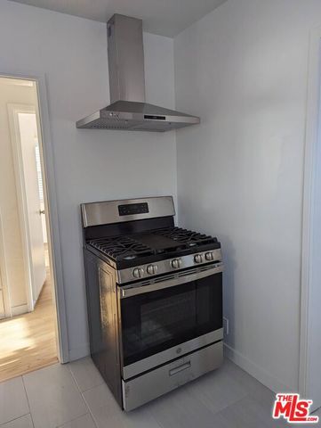 4239 S Centinela Avenue, Los Angeles, CA 90066