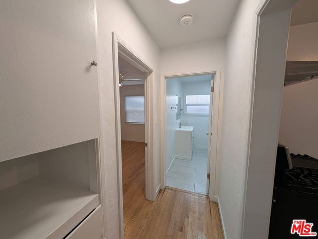 4239 S Centinela Avenue, Los Angeles, CA 90066