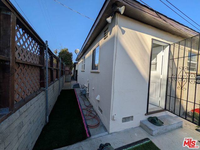 4239 S Centinela Avenue, Los Angeles, CA 90066