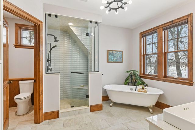 1300 Spruce Place, Orono, MN 55364