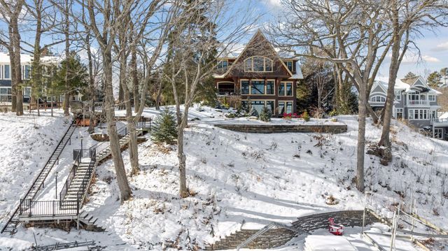 1300 Spruce Place, Orono, MN 55364