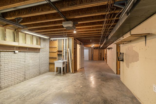 2441 State Highway Zz, Billings, MO 65610
