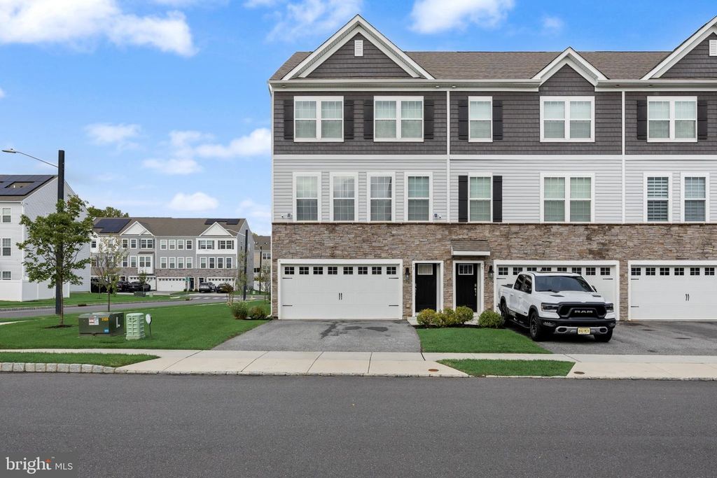 73 SISTERS FARMSTEAD RD, MT LAUREL, NJ 08054 — exterior