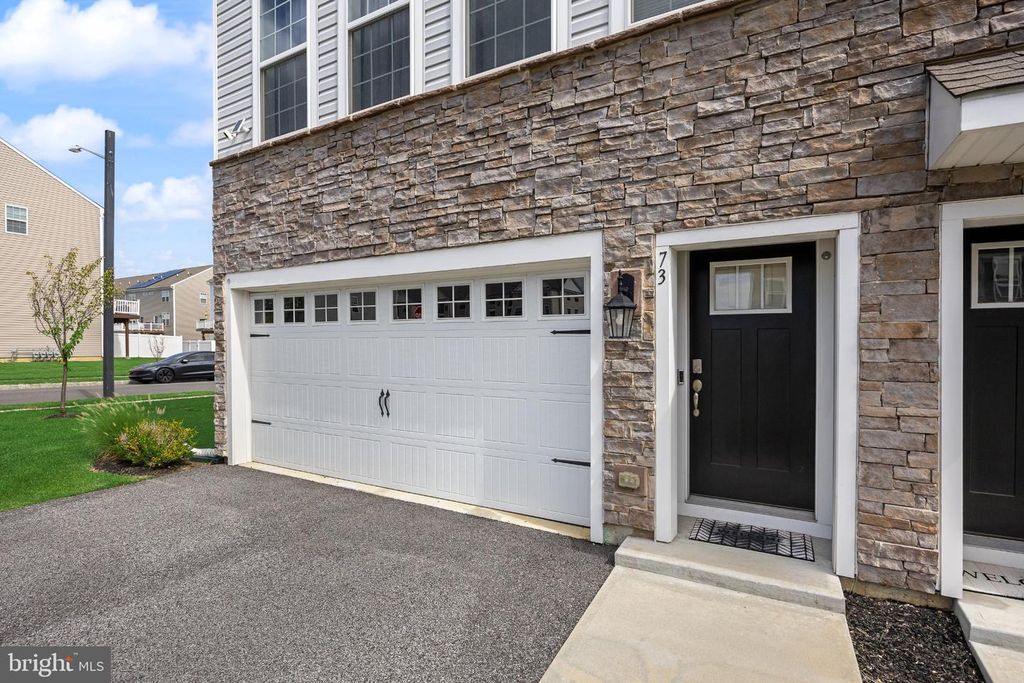 73 SISTERS FARMSTEAD RD, MT LAUREL, NJ 08054 — photo 3
