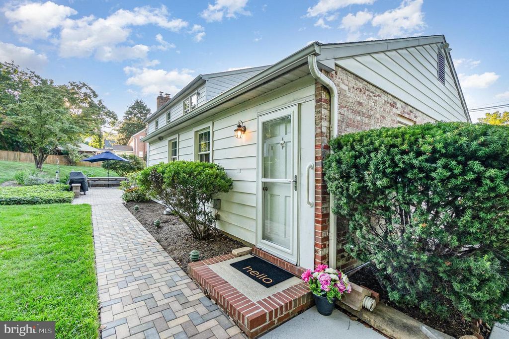 233 W TIMONIUM, Lutherville Timonium, MD 21093