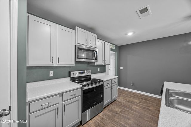 1131 Turtle Dove Court NE Lot 28, Leland, NC 28451