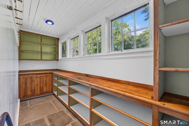 2 Rowland Road, Old Lyme, CT 06371