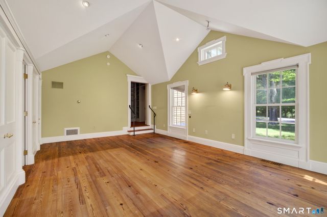 2 Rowland Road, Old Lyme, CT 06371