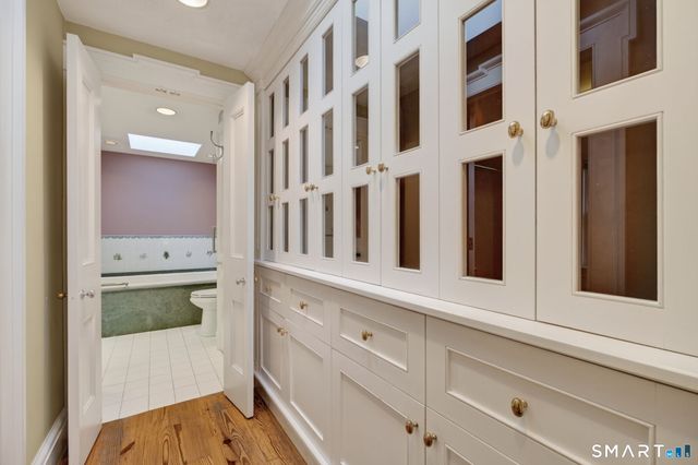 2 Rowland Road, Old Lyme, CT 06371