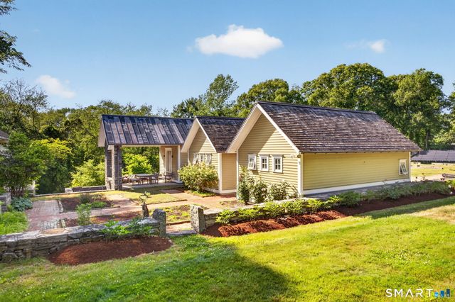 2 Rowland Road, Old Lyme, CT 06371