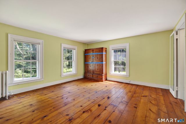 2 Rowland Road, Old Lyme, CT 06371