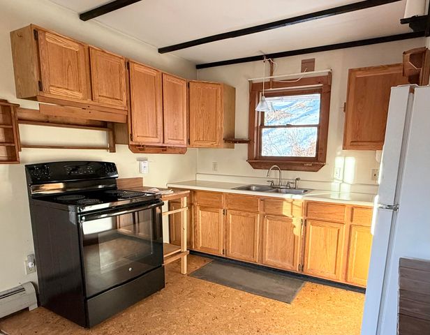 806 Vt Route 15 W, Johnson, VT 05656