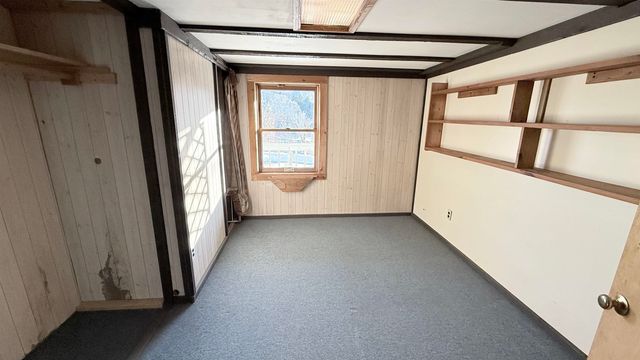 806 Vt Route 15 W, Johnson, VT 05656