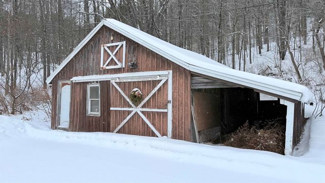 806 Vt Route 15 W, Johnson, VT 05656