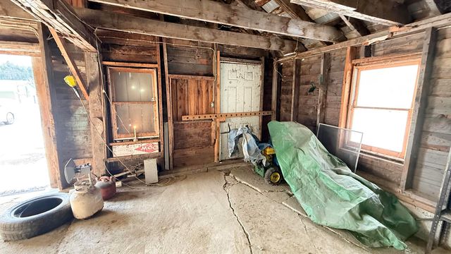 806 Vt Route 15 W, Johnson, VT 05656