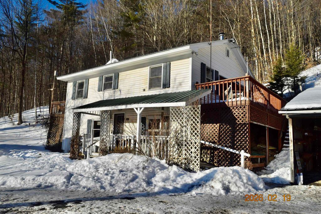 806 Vt Route 15 W, Johnson, VT 05656