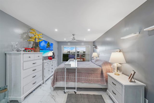 6650 Royal Palm Boulevard 306C, Pompano Beach, FL 33063