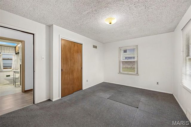 1472 Grant Road, Webster Groves, MO 63119