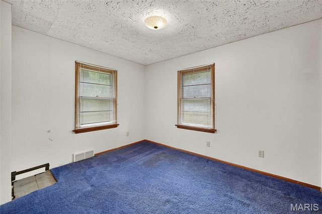 1472 Grant Road, Webster Groves, MO 63119