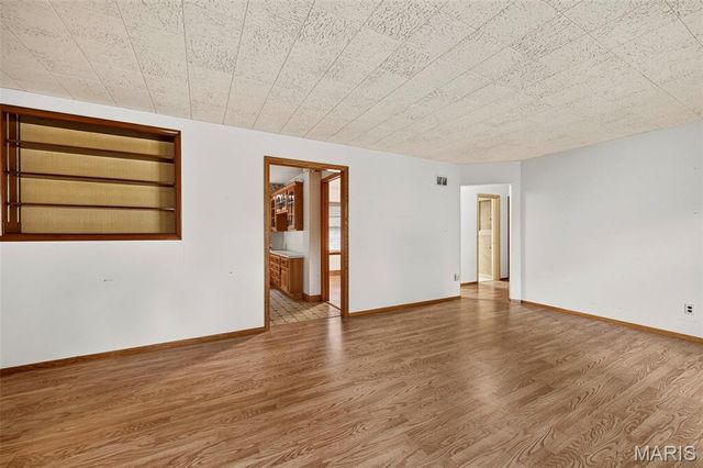 1472 Grant Road, Webster Groves, MO 63119