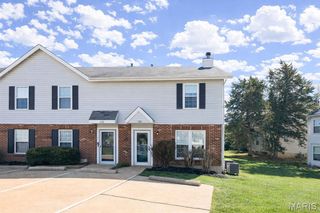 146 Country Trace Ct Court, St Peters, MO 63304