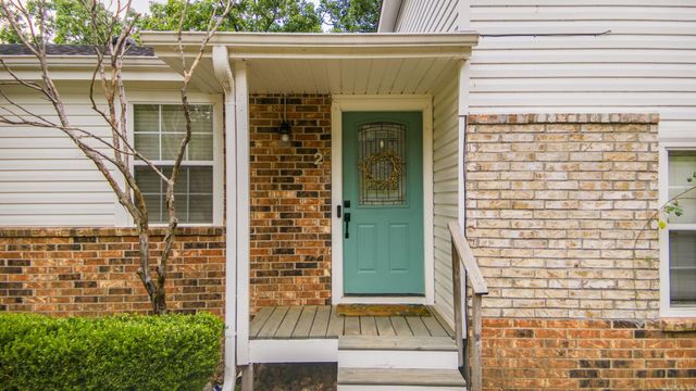 2 Idlewood Place, Maumelle, AR 72113