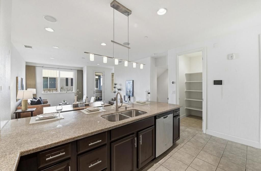 Image 12 of property listing at 1053 El Capitan Terrace, Sunnyvale, CA 94085