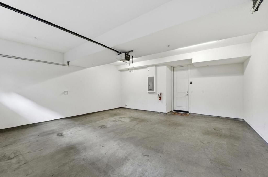 Image 31 of property listing at 1053 El Capitan Terrace, Sunnyvale, CA 94085