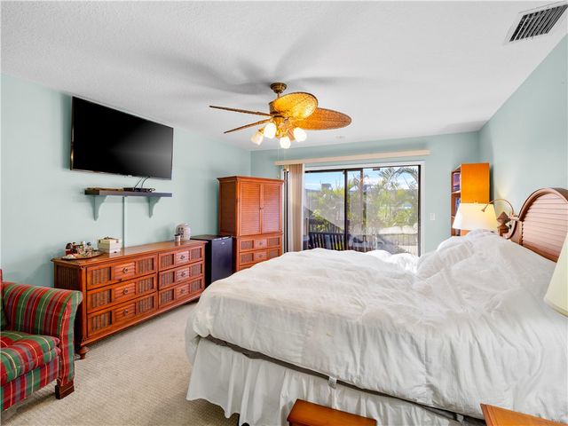 2305 Parkside Place 2305, Indian Harbour Beach, FL 32937