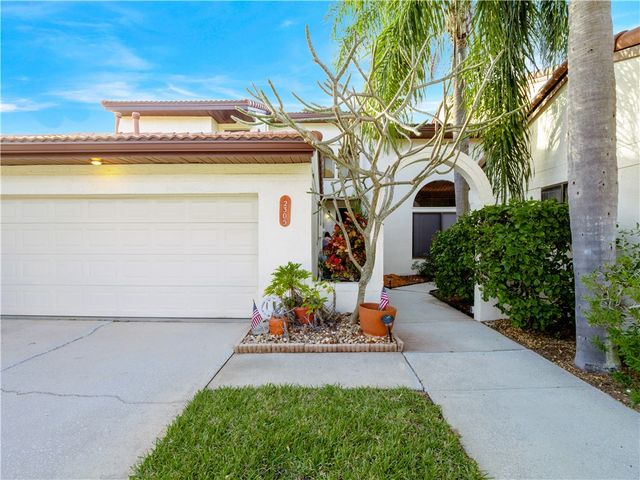 2305 Parkside Place 2305, Indian Harbour Beach, FL 32937