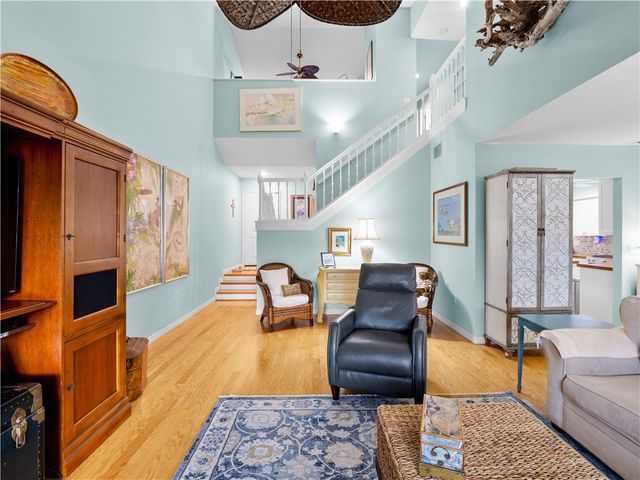 2305 Parkside Place 2305, Indian Harbour Beach, FL 32937