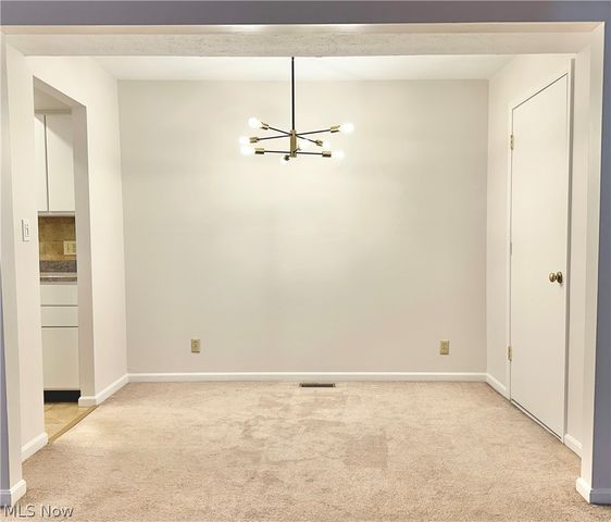 42 Gloucester Court 3A, Akron, OH 44313