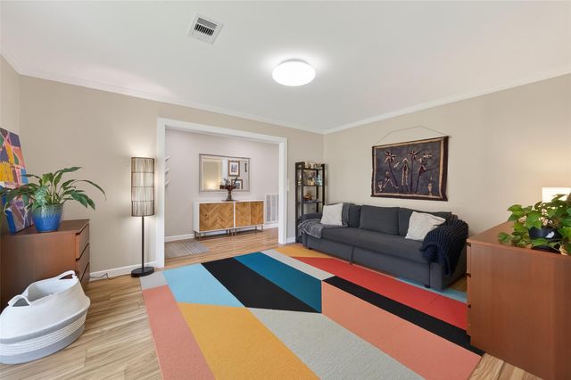 5715 Claridge Drive, Houston, TX 77096