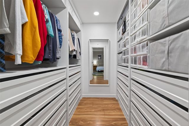 5715 Claridge Drive, Houston, TX 77096