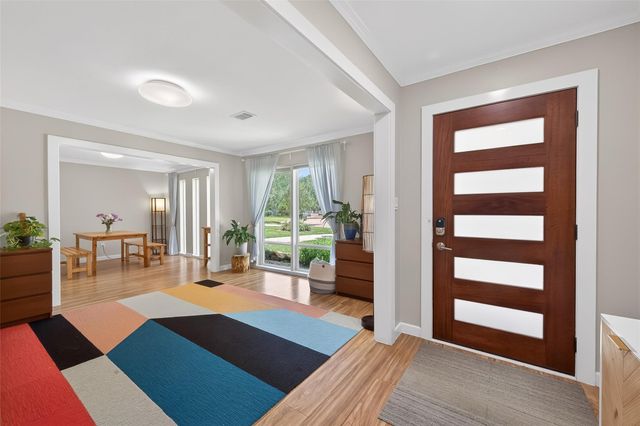 5715 Claridge Drive, Houston, TX 77096