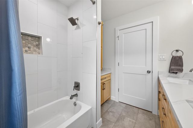 5715 Claridge Drive, Houston, TX 77096