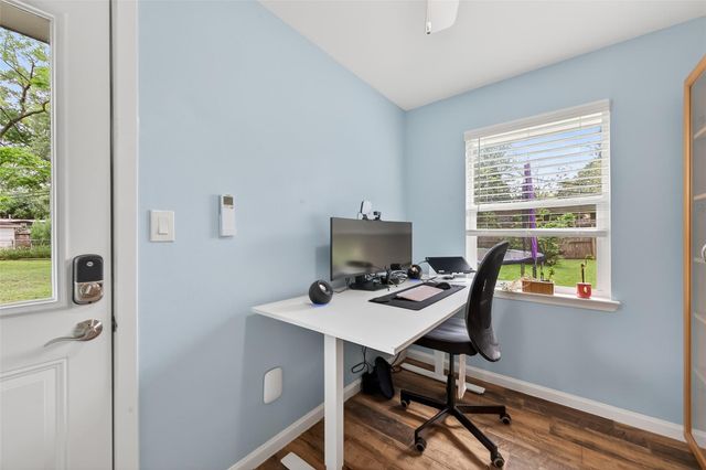 5715 Claridge Drive, Houston, TX 77096