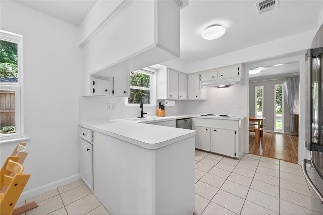 5715 Claridge Drive, Houston, TX 77096