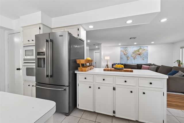 5715 Claridge Drive, Houston, TX 77096